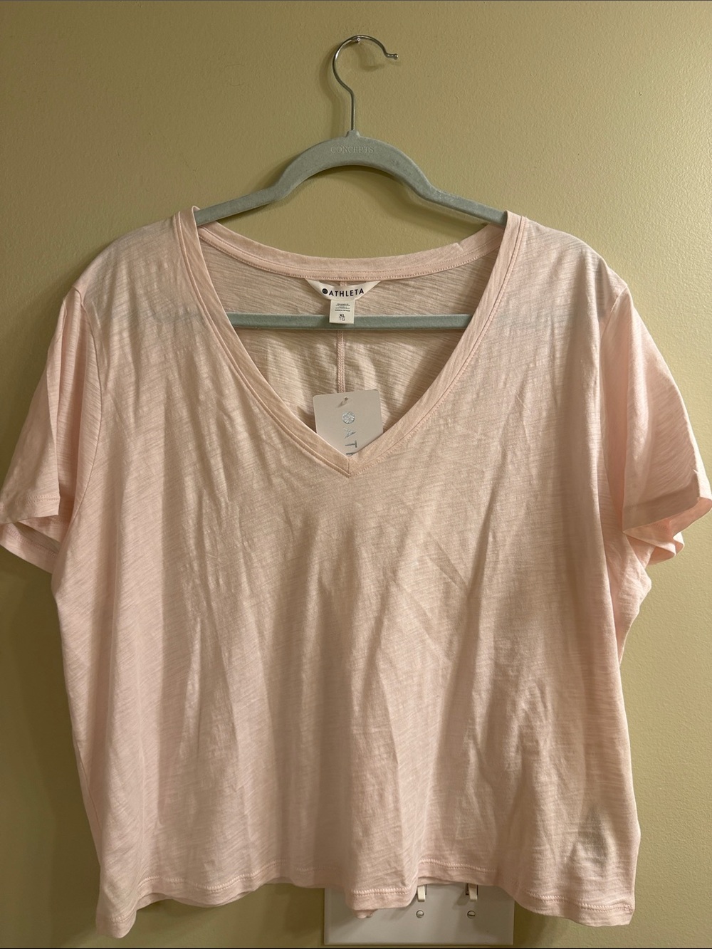 Athleta Light Pink V-Neck Short Sleeve Tee